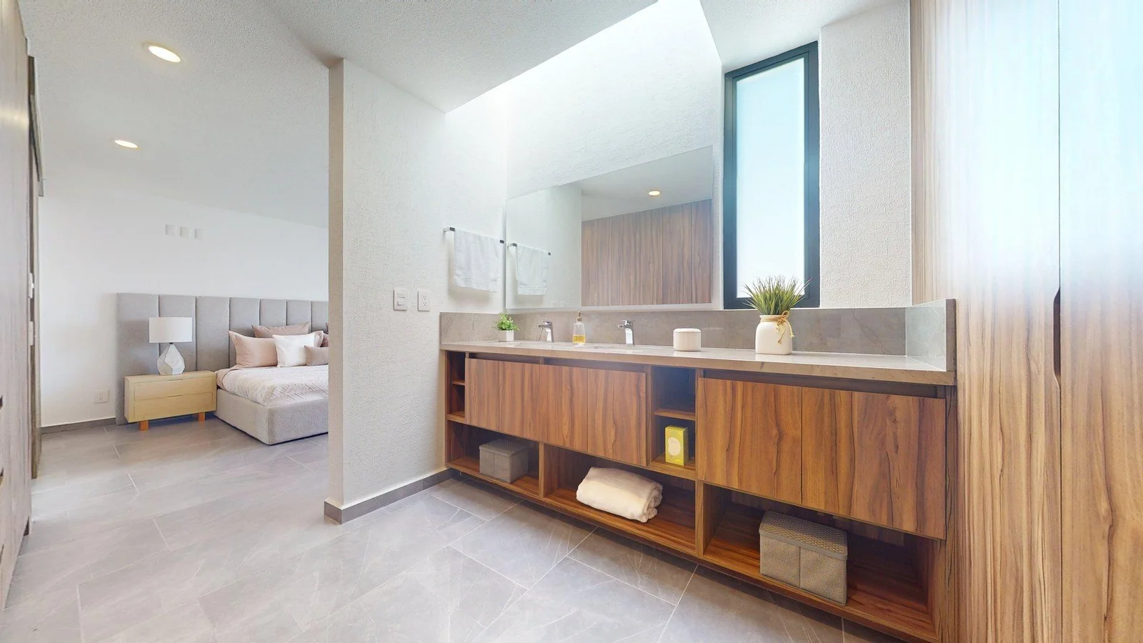 Altos Juriquilla. Estudio, sonido ambiente y cocina equipada