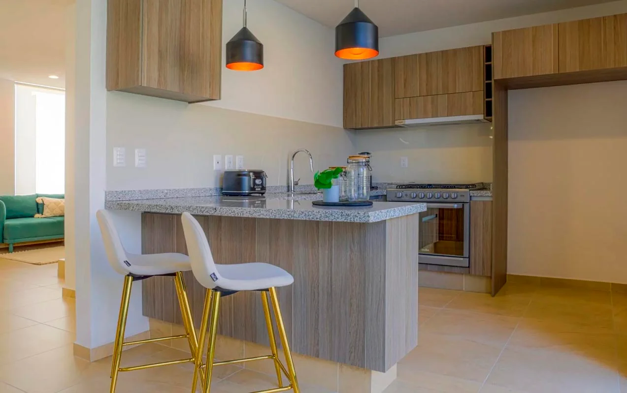 Zibatá. Estudio, cocina equipada, sonido ambiente y área de lavado