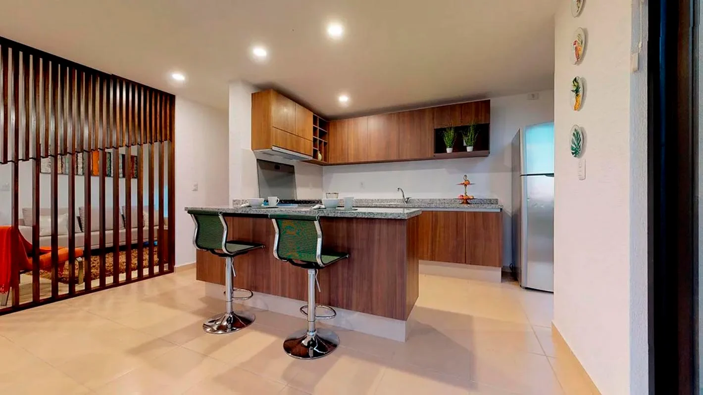 Zibatá. Amplio jardín, sonido ambiente, área de lavado, estudio y cocina equipada