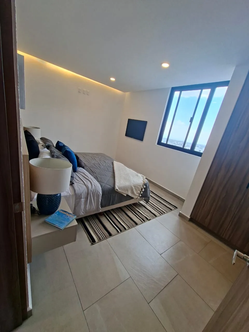 Altos Juriquilla. Departamento 2 niveles